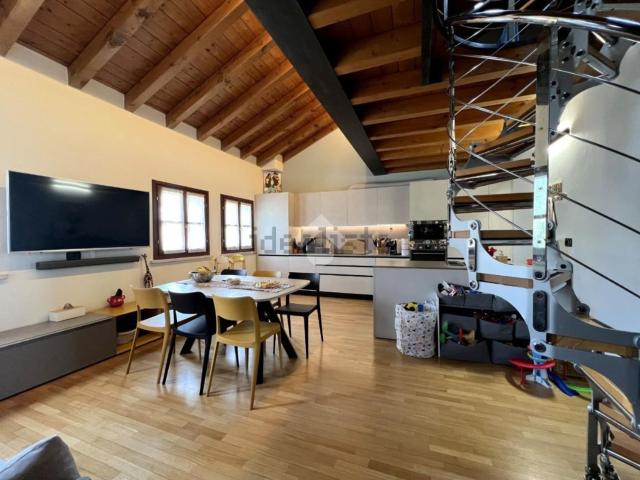 Appartamento in vendita di 80 m² in Via Asiago, 25