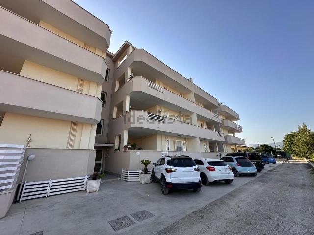 Appartamento in vendita di 75 m² in Via Appia, 499