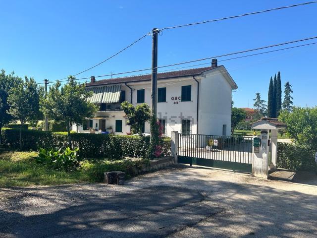 Appartamento in vendita di 75 m² in Via Appia