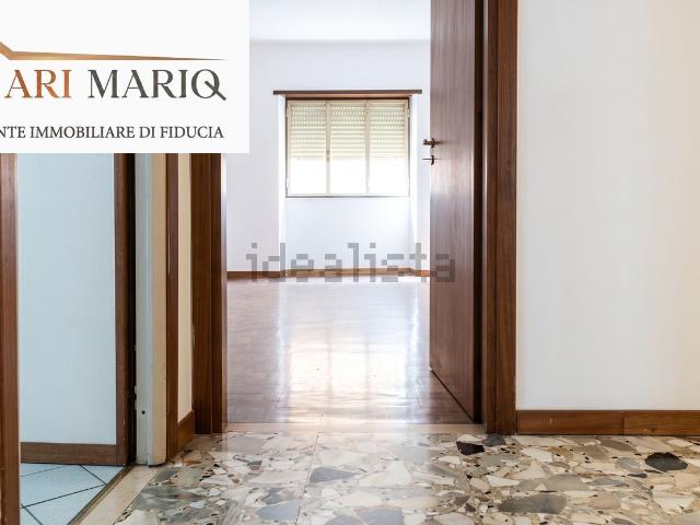Appartamento in vendita di 75 m² in Via Badia di Cava, 28