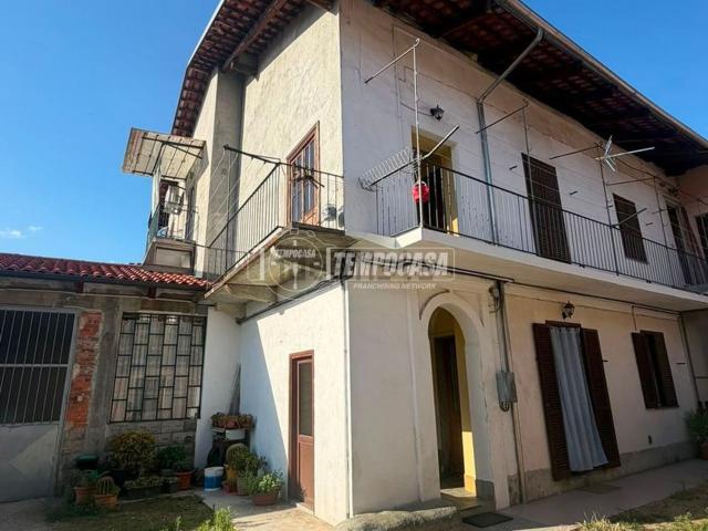Appartamento in vendita di 75 m² in Via Basilio Bona