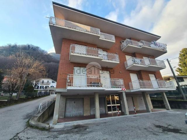 Appartamento in vendita di 75 m² in Via Berchera, 34