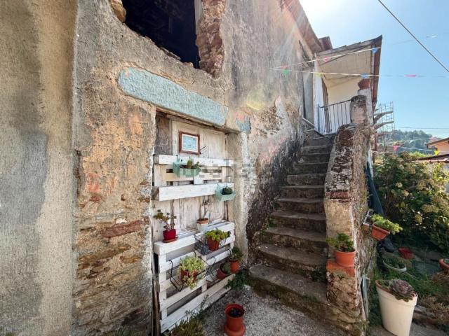 Appartamento in vendita di 75 m² in Via Bergiola, 4