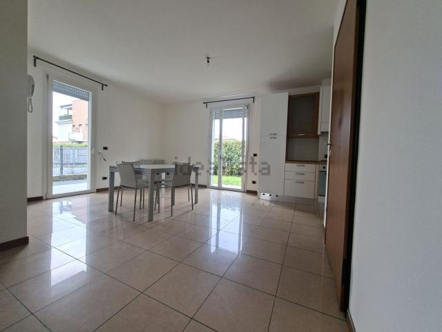 Appartamento in vendita di 75 m² in Via Ca&apos  Dai Pase, 51