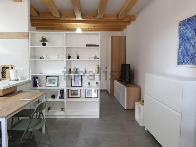 Appartamento in vendita di 75 m² in Via Canalone