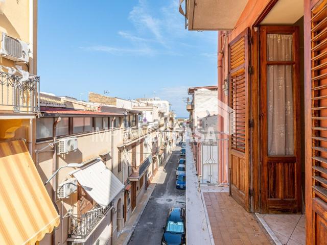 Appartamento in vendita di 75 m² in Via Carlo di Patti, 37