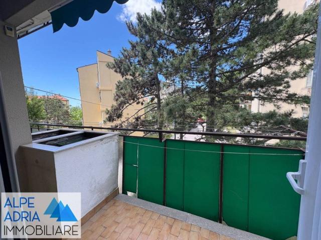 Appartamento in vendita di 75 m² in Via Carlo Lona, 1