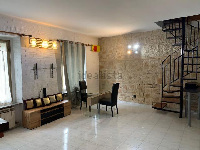 Appartamento in vendita di 75 m² in Via Carlo Romanò