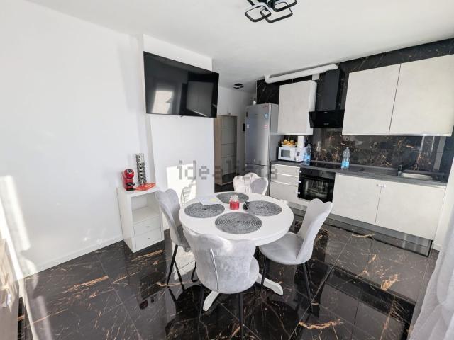 Appartamento in vendita di 75 m² in Via Carnia