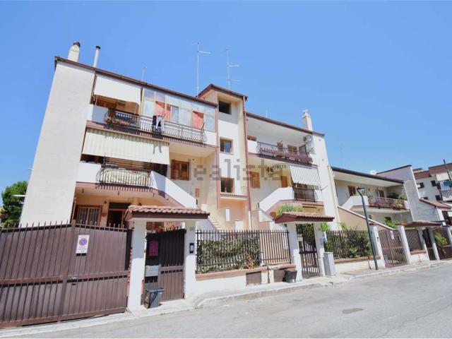 Appartamento in vendita di 75 m² in Via CAV. dr Orazio Tricarico