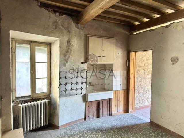 Appartamento in vendita di 75 m² in Via Centrale, 73