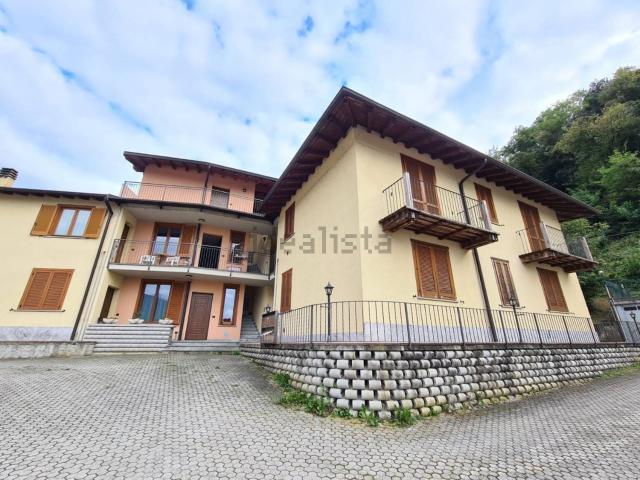 Appartamento in vendita di 77 m² in Via Cimitero, 3