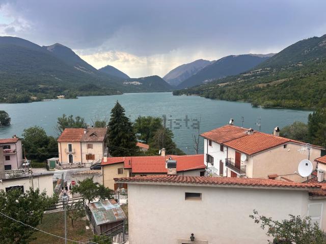 Appartamento in vendita di 75 m² in Via Costarella