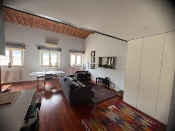 Appartamento in vendita di 75 m² in Via Degli Apostoli