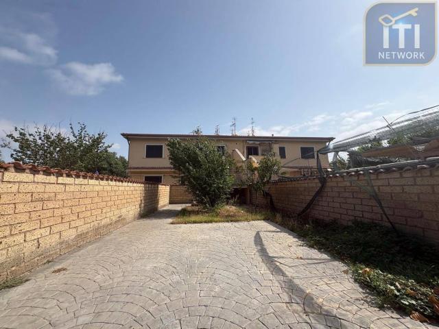 Appartamento in vendita di 75 m² in Via dei Fiordalisi