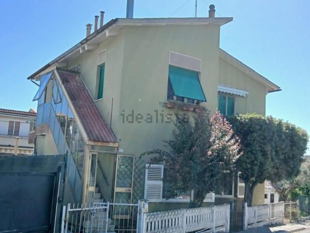 Appartamento in vendita di 75 m² in Via del Conero