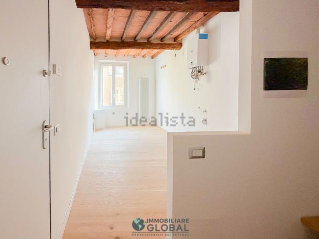 Appartamento in vendita di 75 m² in Via della Cerca, 10