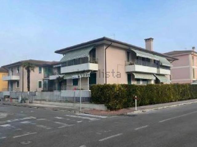 Appartamento in vendita di 75 m² in Via della Pace, 4