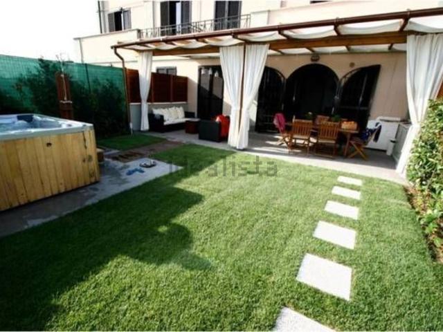 Appartamento in vendita di 75 m² in Via di Marco Simone, 80
