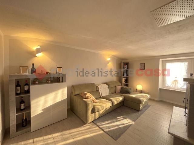 Appartamento in vendita di 75 m² in Via di Piano, 22