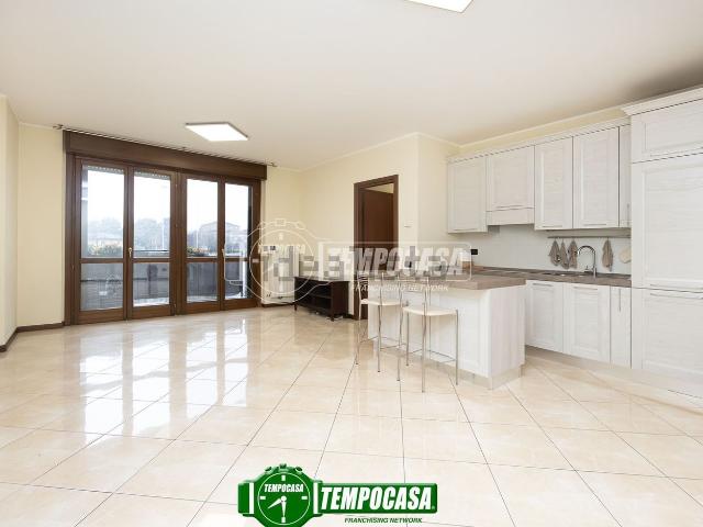 Appartamento in vendita di 75 m² in Via Don Giovanni Manzoni, 10