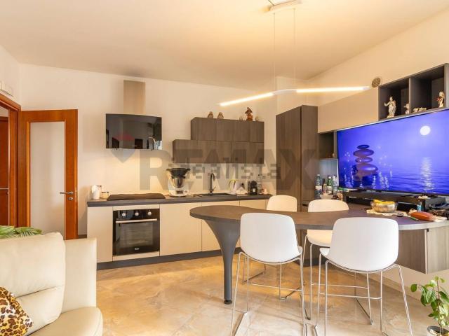 Appartamento in vendita di 75 m² in Via Edmondo de Amicis, 56