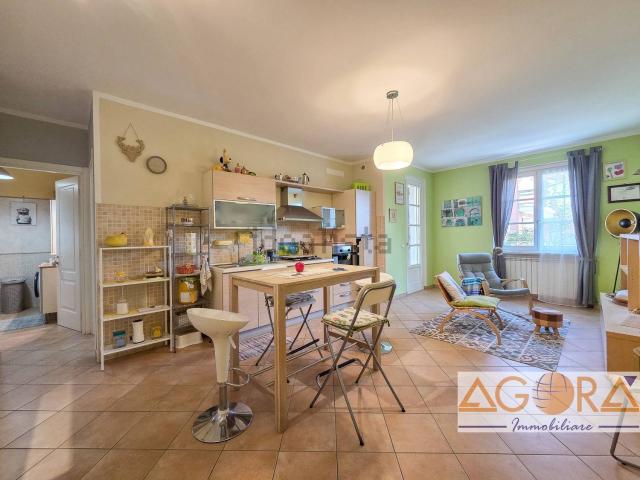 Appartamento in vendita di 75 m² in Via Emilia