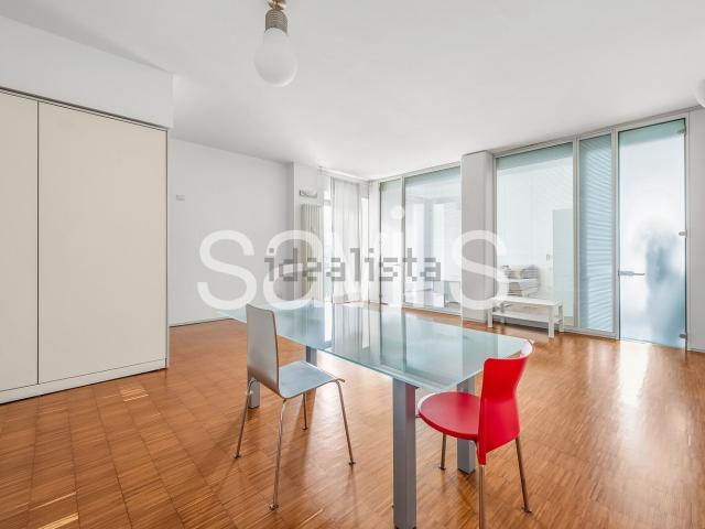 Appartamento in vendita di 75 m² in Via Enrico Tazzoli