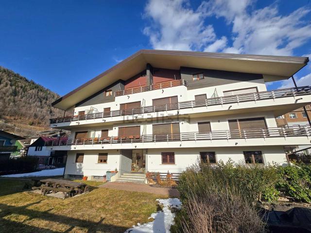 Appartamento in vendita di 75 m² in Via Europa, 31