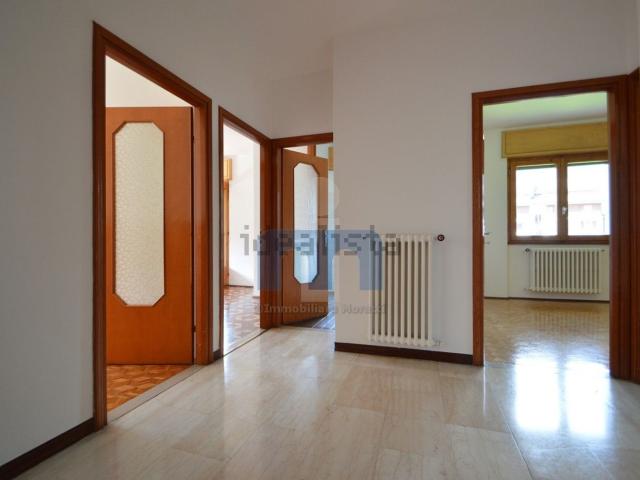 Appartamento in vendita di 75 m² in Via Ezio Vanoni, 14