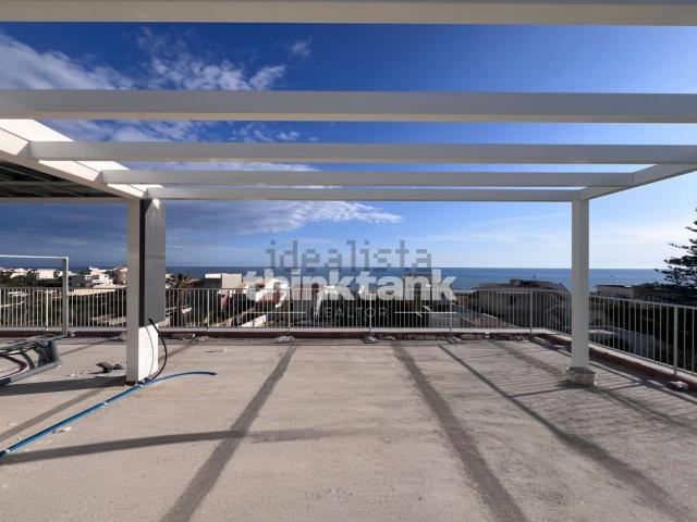 Appartamento in vendita di 160 m² in Via F. Calvi