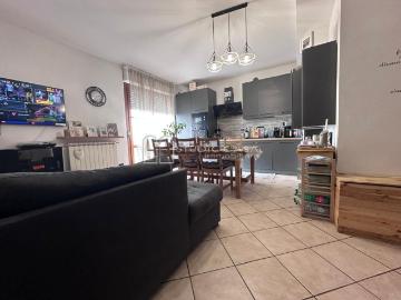 Appartamento in vendita di 75 m² in Via Filippo Turati, 56021