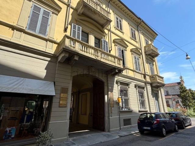Appartamento in vendita di 75 m² in Via Fratelli Ponti, 5