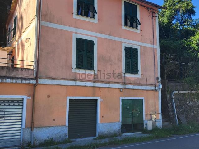 Appartamento in vendita di 75 m² in Via G. B. Cevasco, 26
