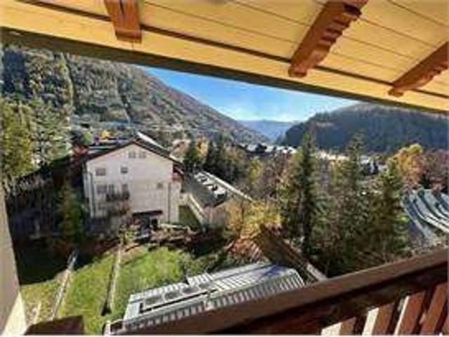 Appartamento in vendita di 75 m² in Via G. F. Medail, 43