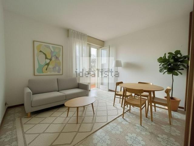 Appartamento in vendita di 75 m² in Via Gabriele D&apos Annunzio