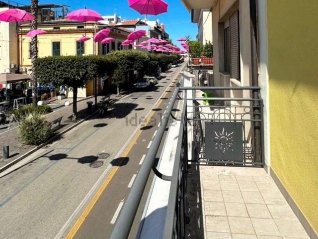 Appartamento in vendita di 75 m² in Via Genova, 31