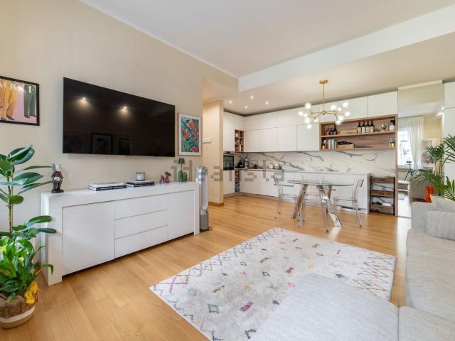 Appartamento in vendita di 75 m² in Via Giovanni Antonio Plana