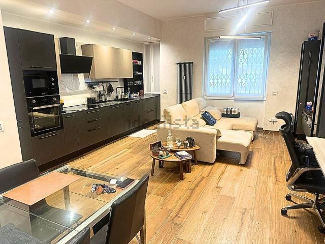 Appartamento in vendita di 75 m² in Via Giovanni Cagliero, 10