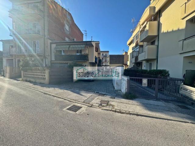 Appartamento in vendita di 75 m² in Via Giovanni Corrao, 25