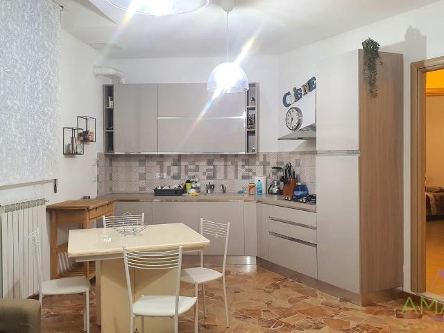 Appartamento in vendita di 75 m² in Via Giobatta Brandini, 8
