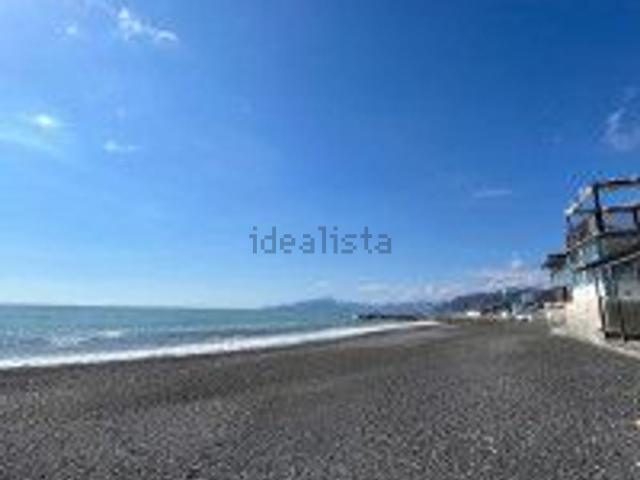 Appartamento in vendita di 75 m² in Via Giacomo Emanuele Borzone