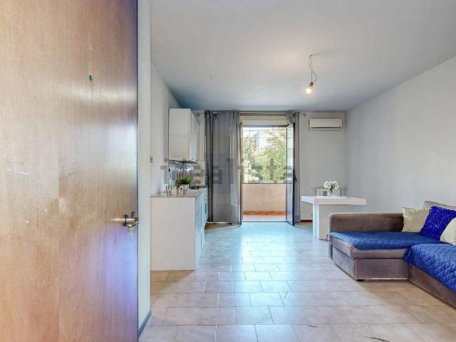 Appartamento in vendita di 75 m² in Via Giacomo Leopardi, 4