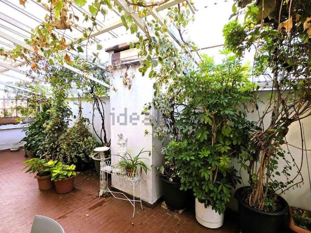 Appartamento in vendita di 75 m² in Via Giambellino