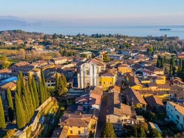Appartamento in vendita di 75 m² in Via Giuseppe Garibaldi