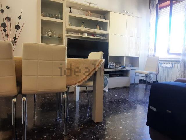 Appartamento in vendita di 75 m² in Via Giuseppe Manfredi