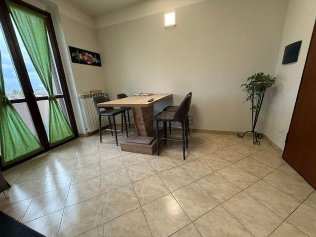 Appartamento in vendita di 75 m² in Via Gravellona