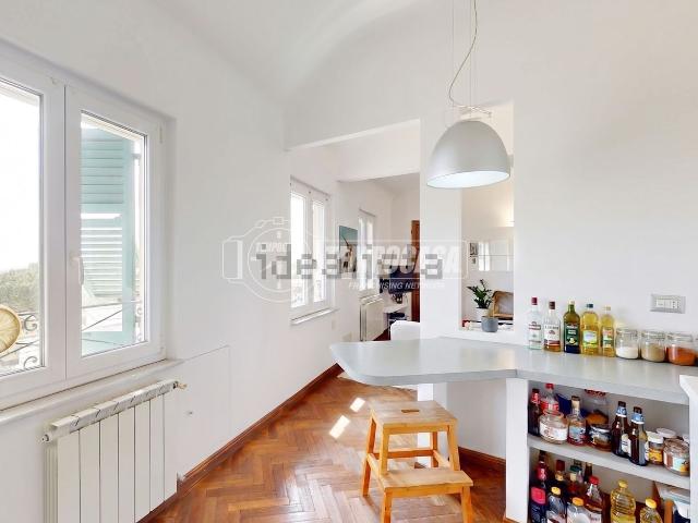Appartamento in vendita di 75 m² in Via Guglielmo Oberdan