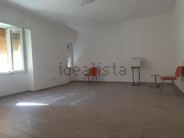 Appartamento in vendita di 75 m² in Via Ignazio Lodato