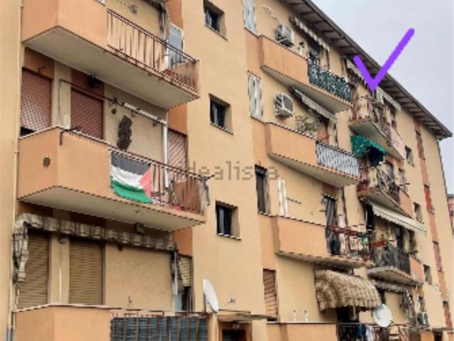 Appartamento in vendita di 75 m² in Via Lajos Kossuth